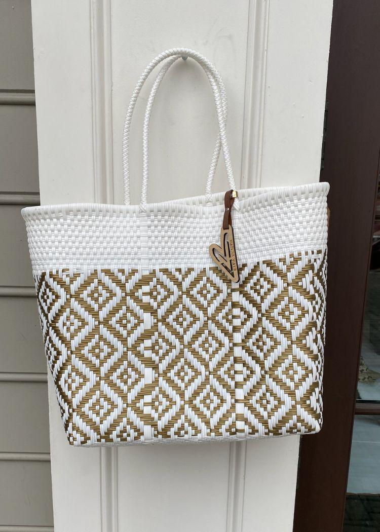 Maria Victoria Medium Atemporal Handwoven Tote- White Gold-Hand In Pocket